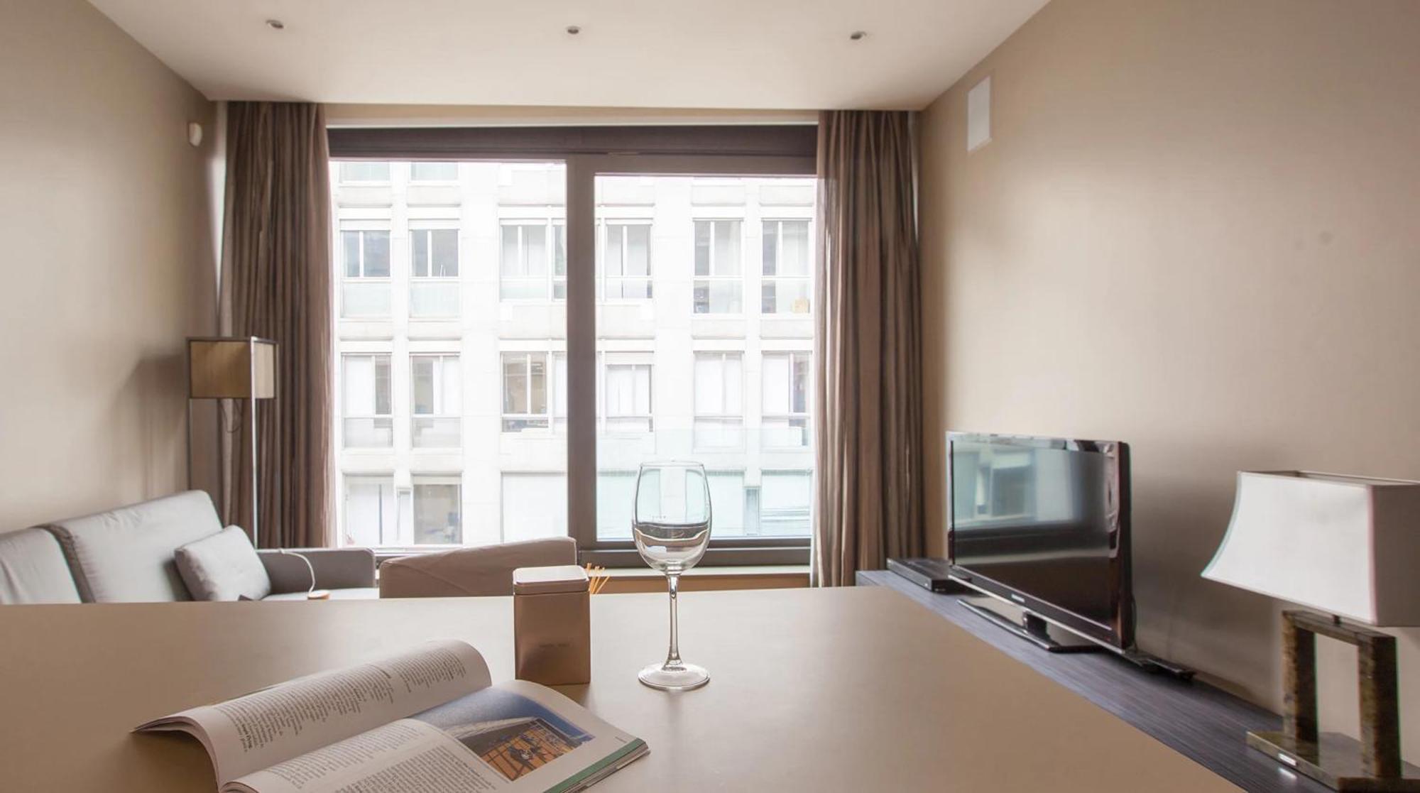 Nj Hotels & Apartments San Pietro All'Orto 6 Milan Exterior photo