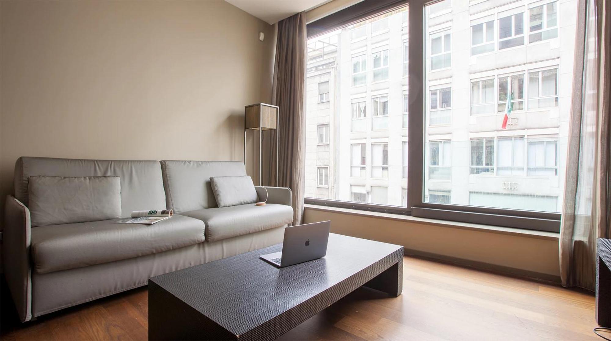 Nj Hotels & Apartments San Pietro All'Orto 6 Milan Exterior photo